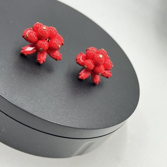 J. Crew Red Round Bauble Beads Cluster Stud Earrings - Picture 4 of 16